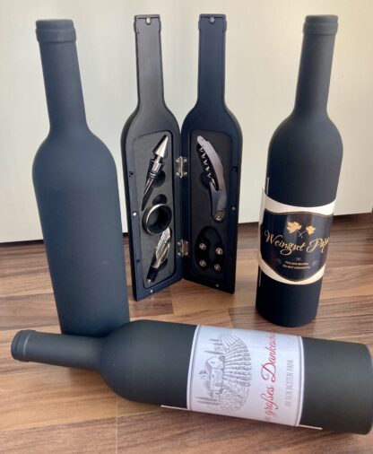 Weinset - Sommelier - Korkenzieher, Flaschenöffner... verpackt in Form einer Weinflasche – Bild 7